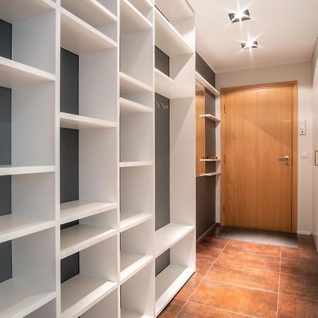 Dream Stay - Stylish Apartment Near Old Town With Free Parking Tallinn Kültér fotó